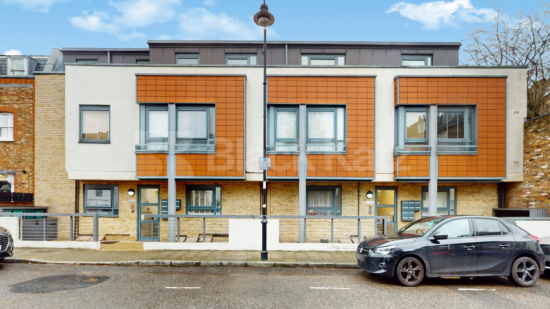 Spacious Two Double Apartment with Roof Terrace on Barnsbury Grove, N7 Barnsbury Grove, Barnsbury